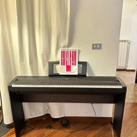 Elegant Two Bedroom Apartment-colosseum